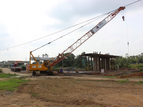 Cần phương án khả thi cho cao tốc Mỹ Thuận - Cần Thơ