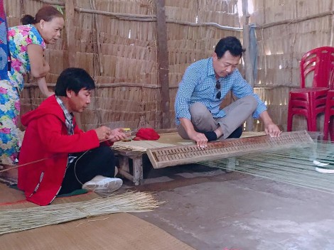 Giới thiệu vẻ đẹp Việt Nam