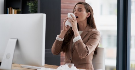 Những bệnh do lây truyền virus từ người sang người