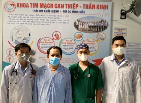 Người đàn ông được cứu sống sau cấp cứu 3 đợt sốc tim và đặt stent động mạch vành