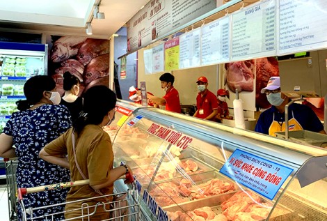 Giảm giá mặt hàng thịt heo và nhiều loại hàng hóa
