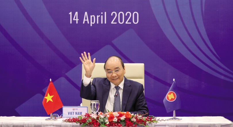 Ưu tiên hàng đầu hiện nay đối với ASEAN 
là kiểm soát và ngăn chặn lây lan dịch bệnh