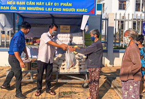 “Kệ thực phẩm 0 đồng” cho người bị ảnh hưởng bởi dịch COVID-19