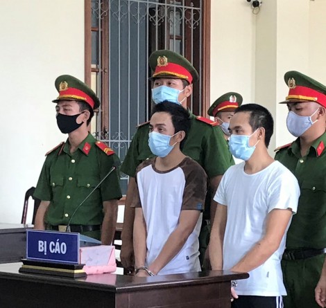 Tử hình bị cáo đâm chết chiến sĩ công an