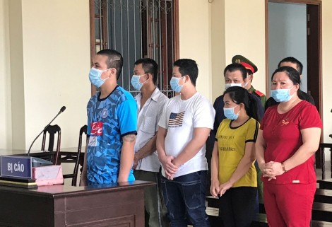Rủ nhau đánh ghen, 7 bị cáo vào tù