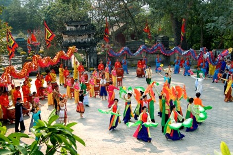 Giữ gìn bản sắc văn hóa-bảo vệ nền tảng tinh thần xã hội