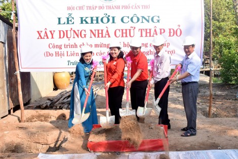 Khơi dậy truyền thống nhân đạo, từ thiện
