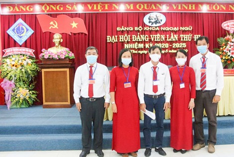 Đẩy mạnh cải tiến chương trình đào tạo, nâng cao chất lượng giảng dạy