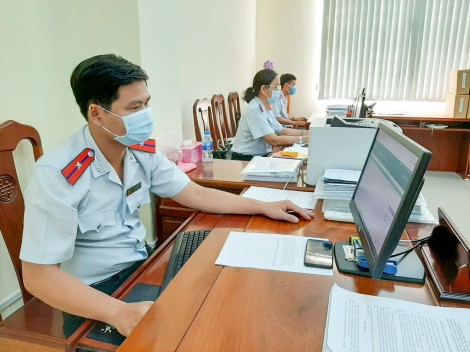 “Cán bộ thanh tra như cái gương soi mặt...”
