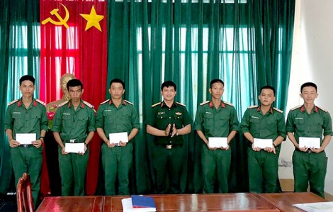 Xứng danh “Bộ đội Cụ Hồ”