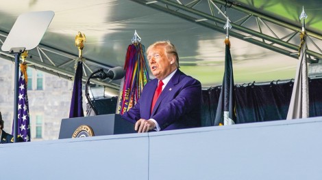 Ông Trump vẫn còn nguyên cơ hội