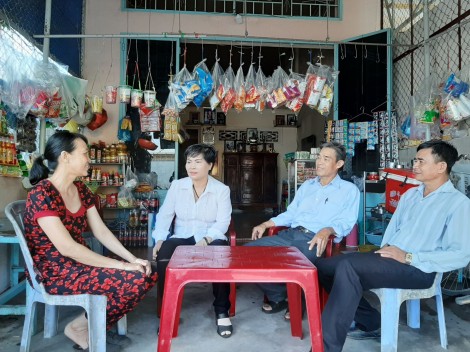 Huy động sức dân chăm lo cho dân