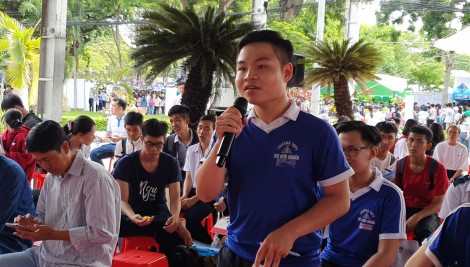 Ngành nào lên ngôi?