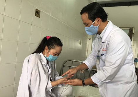 Phẫu thuật bướu xương kích thước khổng lồ