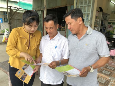 Phối hợp tuyên truyền an toàn giao thông  cho hội viên nông dân