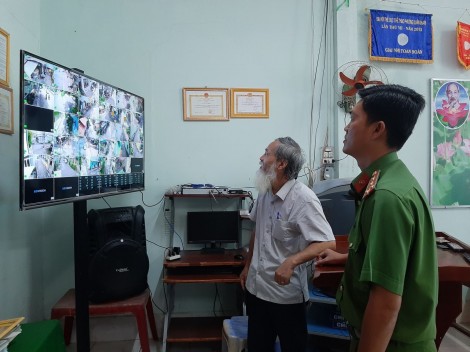 Vì dân phục vụ