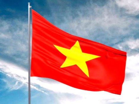 Đề nghị thực hiện đúng

quy định về việc treo Quốc kỳ