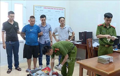 Phát hiện xe ô tô chở gần 19kg heroin từ Ðiện Biên về Hưng Yên