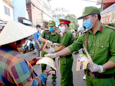 Góp sức xây dựng xã hội giao thông thân thiện