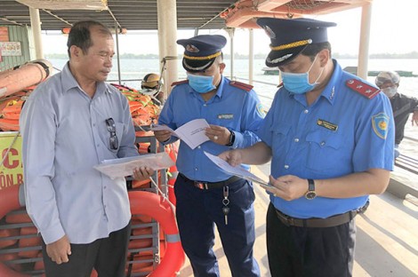 Xử phạt nhiều trường hợp vi phạm Luật Giao thông đường thủy nội địa