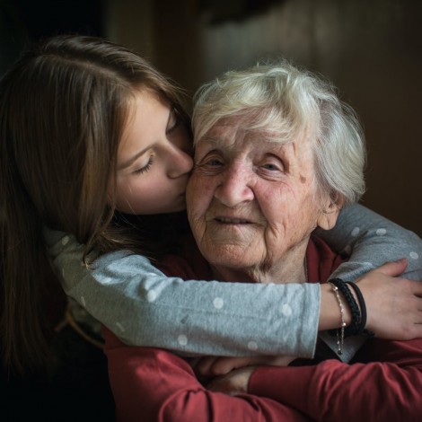 Oxytocin có tiềm năng chữa trị Alzheimer
