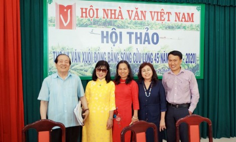 “Tôi để cảm xúc thơ của mình tự do bay trên cánh đồng thơ ấu!”