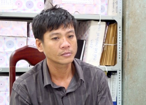 Bắt đối tượng tổ chức xuất, nhập cảnh trái phép