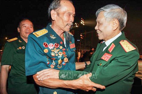 Thượng tướng Lê Khả Phiêu - nhà chính trị quân sự có tầm nhìn xa trông rộng, đức độ và gần gũi