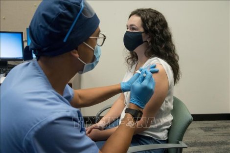 Mỹ phát triển​ chủng virus Corona mới nhằm đẩy nhanh tiến độ thử nghiệm vaccine