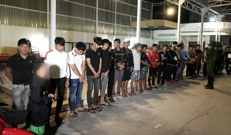 Kịp thời ngăn chặn nhóm thanh, thiếu niên tụ tập đua xe trên quốc lộ