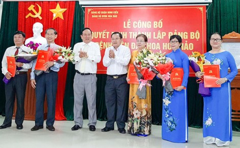 Thành lập Ðảng bộ Bệnh viện Ða khoa Hòa Hảo - Medic Cần Thơ