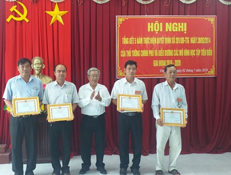 Xây dựng nhiều gia đình, dòng họ học tập