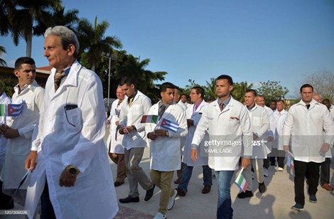 Ðoàn bác sĩ quốc tế Cuba được đề cử giải Nobel Hòa bình