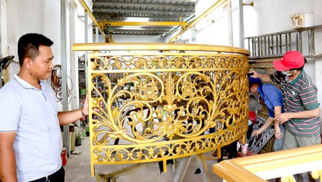 Khởi nghiệp với nghề làm cửa kim loại mỹ thuật