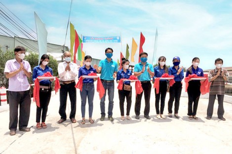 Tín hiệu vui