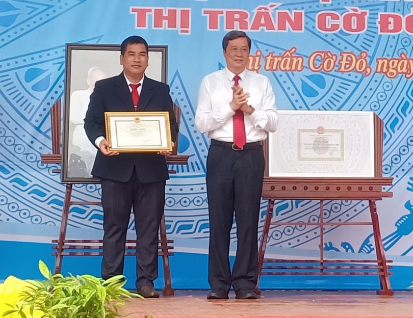 Thị trấn Cờ Đỏ đạt chuẩn Văn minh đô thị