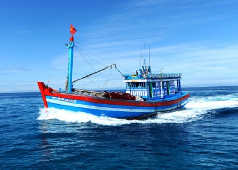 Nặng nghĩa với biển khơi