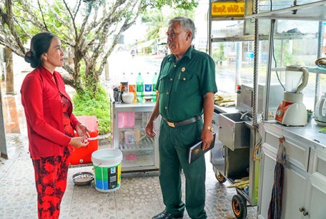 Cựu chiến binh tích cực đảm bảo an toàn giao thông