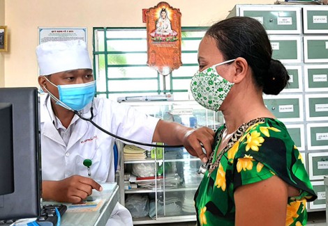 Ðồng hành cùng người cao tuổi