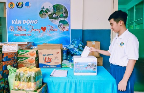 Thương về miền Trung...