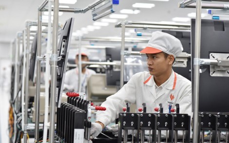 VinSmart sản xuất điện thoại cho nhà mạng hàng đầu nước Mỹ AT&T?