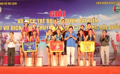 Bế mạc 2 giải Bóng chuyền bãi biển tại Cần Thơ
