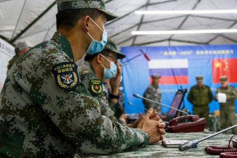 Ông Putin úp mở về liên minh

quân sự Nga - Trung
