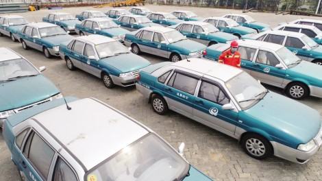 Hàng triệu xe hơi cũ đổ sang châu Phi