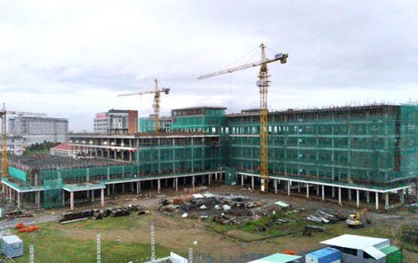 Đề nghị đẩy nhanh tiến độ xây dựng bệnh viện