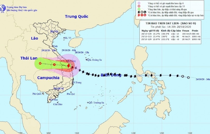 Bão số 9 đi vào đất liền từ Quảng Nam đến Bình Định, gió giật cấp 12