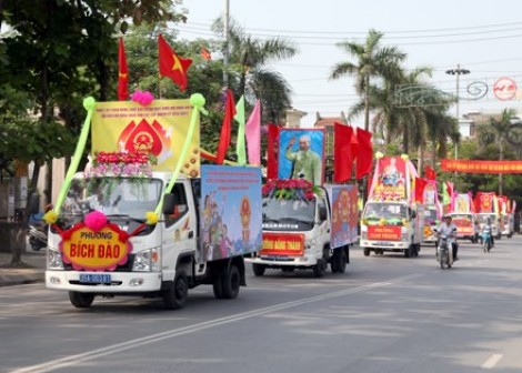 Thi tuyên truyền lưu động chào mừng Đại hội Đảng