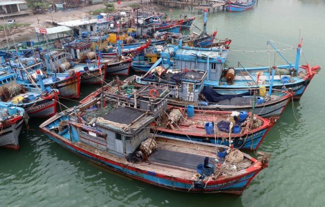 Phát triển kinh tế biển song song với bảo vệ chủ quyền lãnh thổ