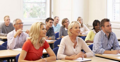Vì sao người lớn khó học một ngôn ngữ mới?