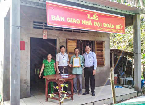 Tạo chuyển biến tích cực trong công tác xây dựng, chỉnh đốn Đảng